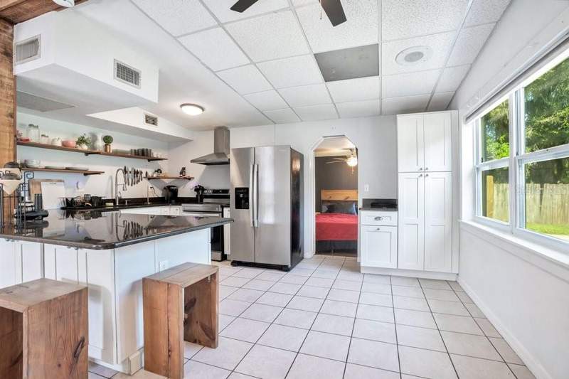 3 bedroom Single Family Residence at 310 E 6th Street, North Chuluota, Chuluota — photo 5