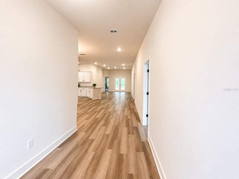 4 bedroom Single Family Residence at 12992 Kent Bradley Street, Abbey Glen, Dade City — photo 3