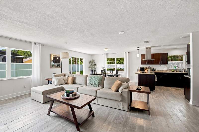 4 bedroom Single Family Residence at 23252 Charlston Place, Lake Padgett Estates East, Land O Lakes — photo 5