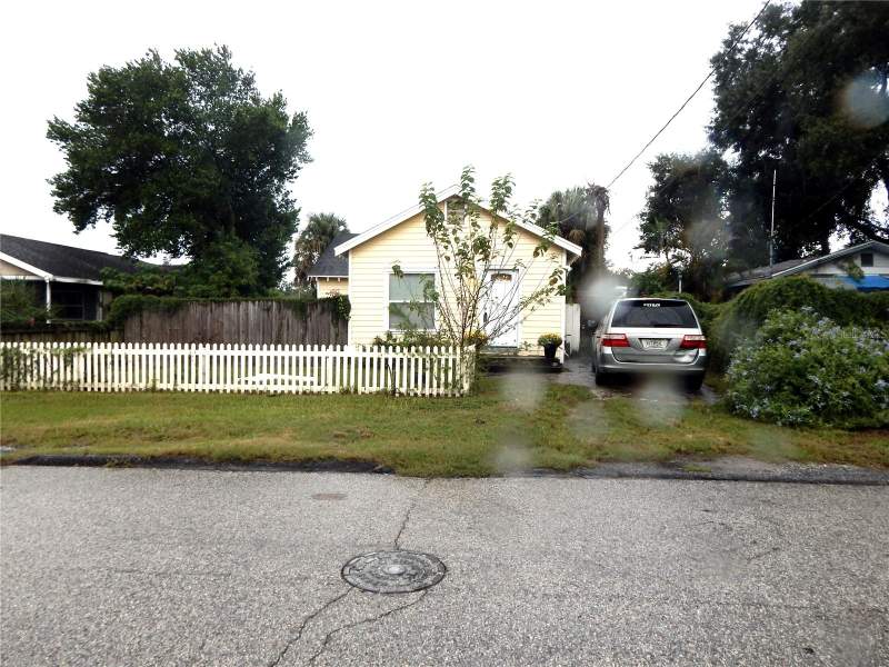 8608 N 9TH STREET home for sale in Sulphur Springs