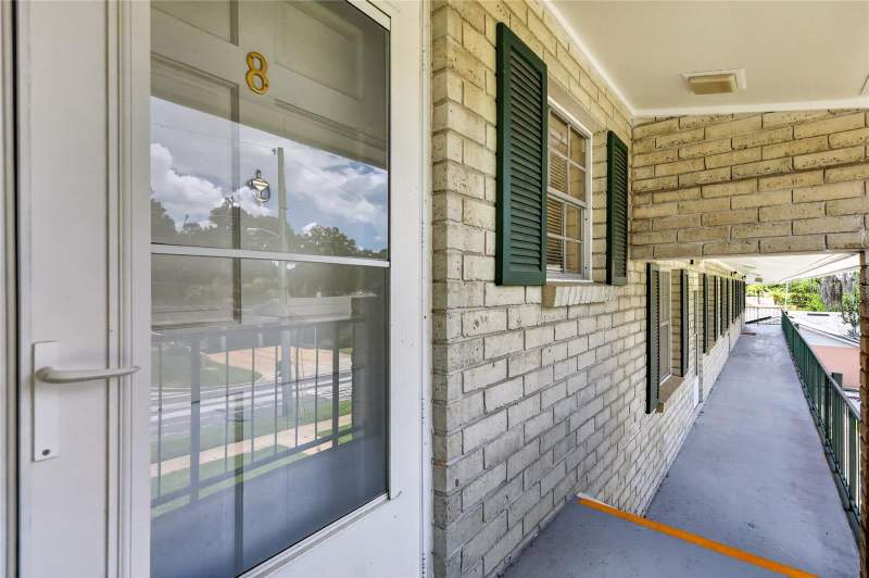 1 bedroom Condominium at 200 E 10th Avenue #8, Mount Dora Colonial Arms Condo, Mount Dora — photo 3