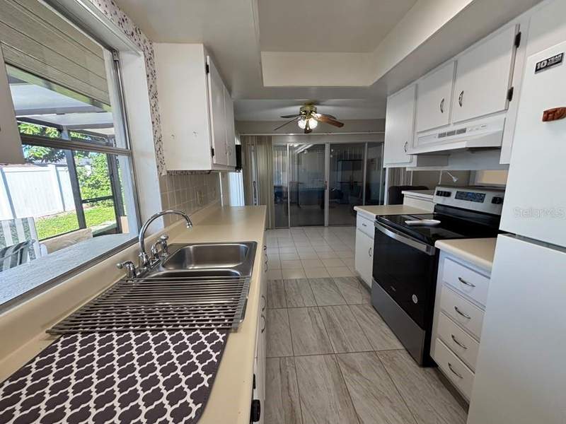 3 bedroom Single Family Residence at 13508 Santa Rosa Avenue, Port Charlotte Sec 066, Port Charlotte — photo 5