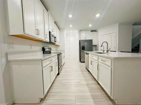 16660 Shell Bay Drive, Land O Lakes FL - photo 9 of 64