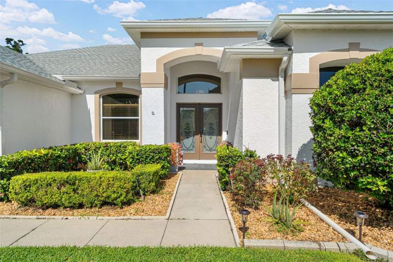 4 bedroom Single Family Residence at 3333 Yonge Avenue #13, Beekman Estates Sec 2, Sarasota — photo 4