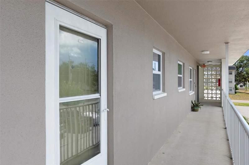 1 bedroom Condominium at 1225 58th Street #203A, Tyrone Garden Apts Condo, St Petersburg — photo 3