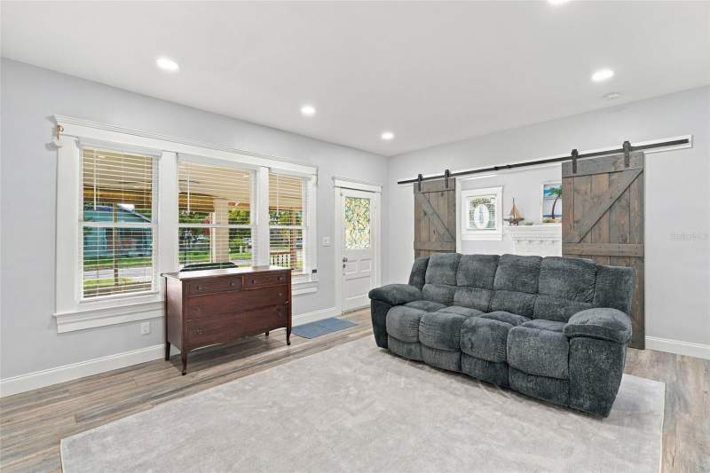 3 bedroom Single Family Residence at 318 N Monroe Avenue, Gibson & Smiths Add, Arcadia — photo 5