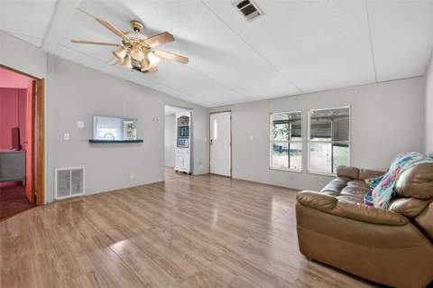 24301 Jefferson St, Astatula FL - photo 14 of 27