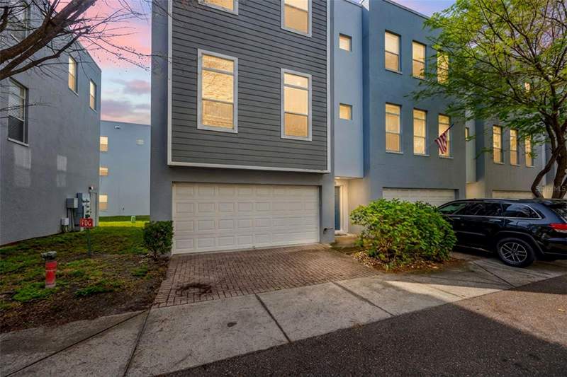 Legacy Park Townhomes