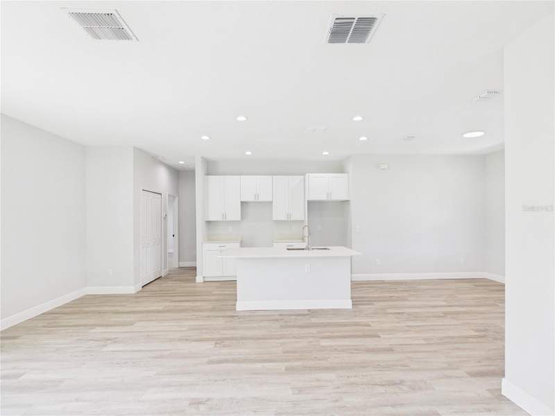 4 bedroom Single Family Residence at 12807 SW 73rd Avenue Road, Marion Oaks Un 10, Ocala — photo 4