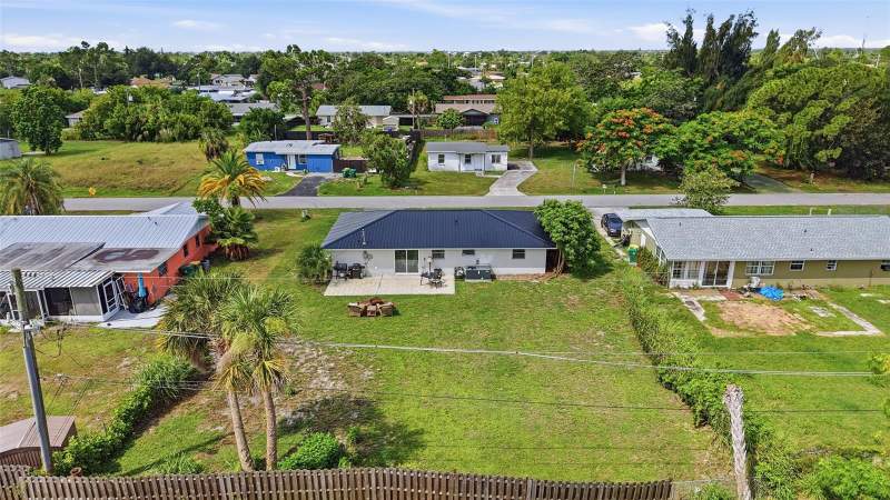 2 bedroom Single Family Residence at 3178 Sunrise Trail, Port Charlotte Sec 001, Port Charlotte — photo 3