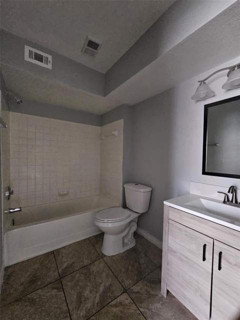 4532 Commander Drive #2122, Orlando FL - photo 7 of 13