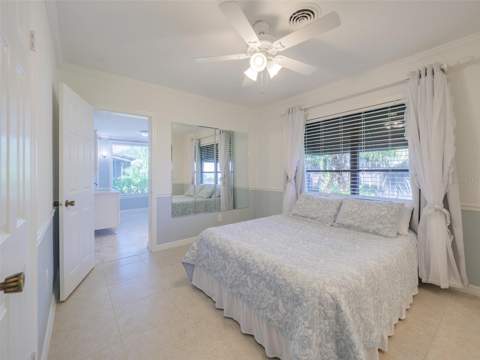 2410 Riverside Drive, Bradenton FL - photo 6 of 6