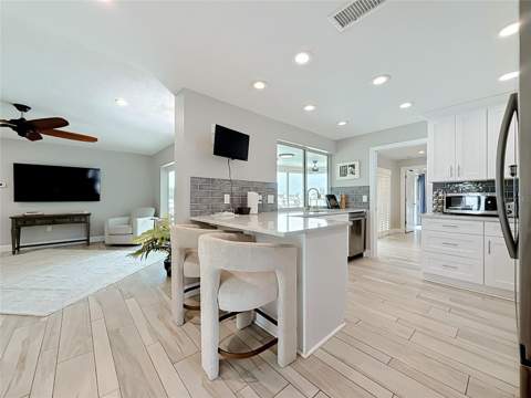 6351 3rd Palm Point, St Pete Beach FL - photo 18 of 93