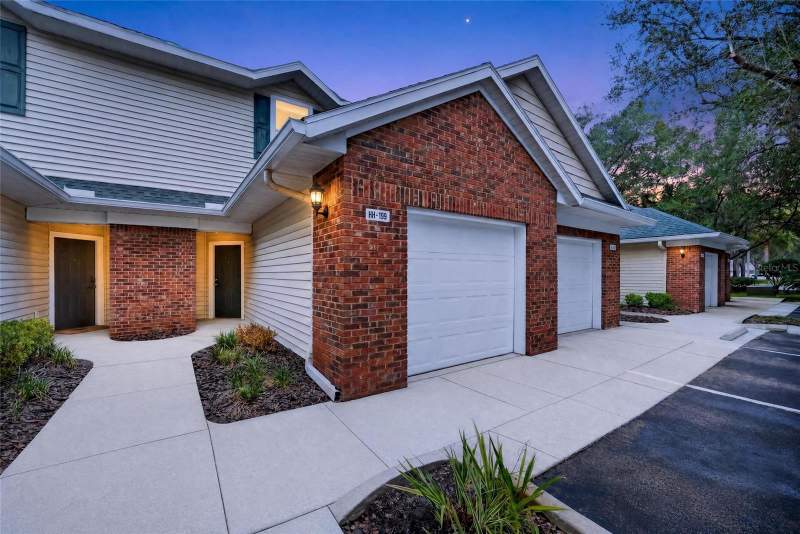2 bedroom Condominium at 13200 W Newberry Road #Hh199, Greens Condos At West End, Newberry — photo 2
