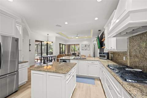 4665 Tuscana Drive, Sarasota FL - photo 18 of 63