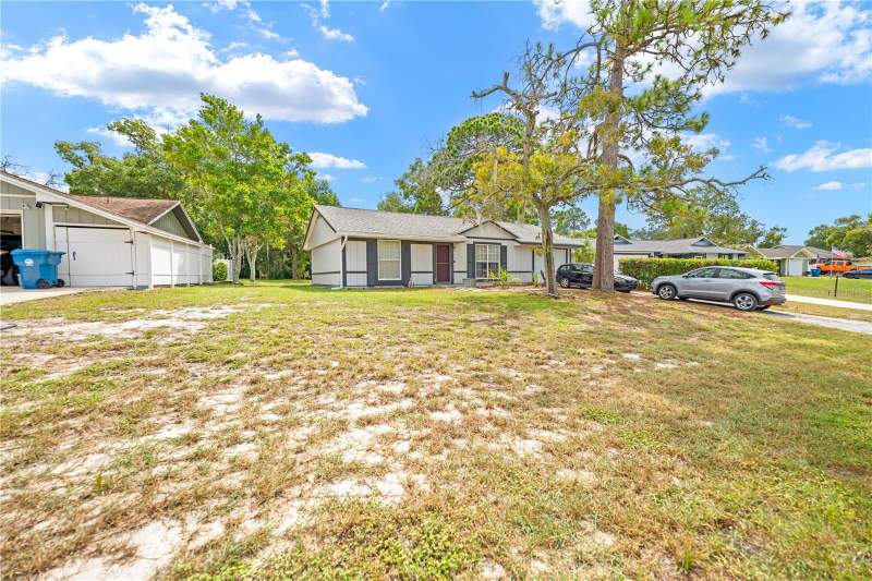 2 bedroom Single Family Residence at 7450 Dundee Way, Heather The, Weeki Wachee — photo 3