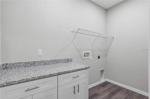 5029 Finders Ct, Tampa FL - photo 13 of 16