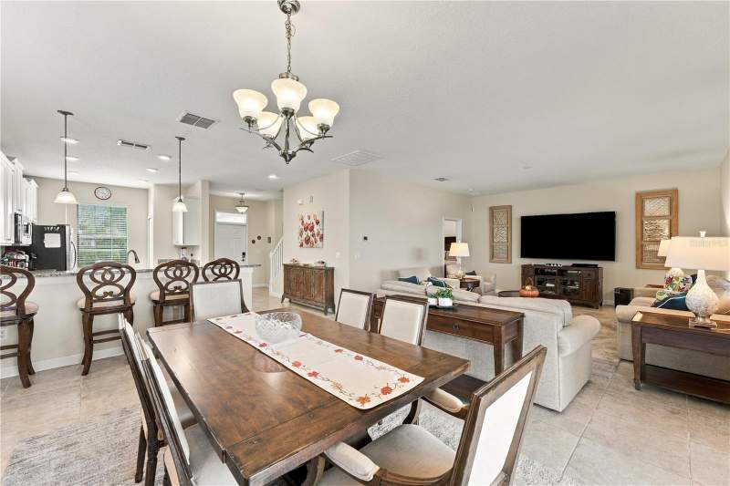 5 bedroom Single Family Residence at 9037 Shadow Mountain Street, Stoneybrook South Ph 1 Rep Of Tracts C1 & H1, Davenport — photo 2