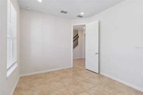 14366 Lanikai Beach Drive, Orlando FL - photo 20 of 61