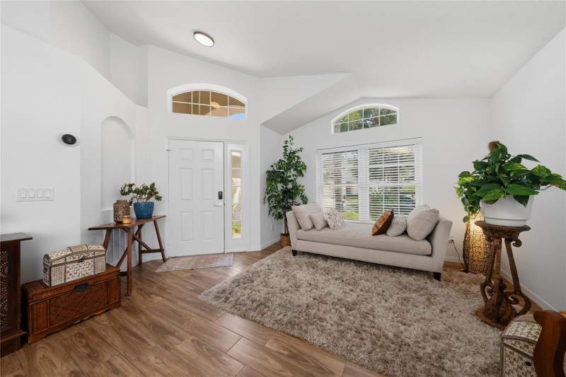3 bedroom Single Family Residence at 13613 Budworth Circle, Eagle Crk Ph 01A, Orlando — photo 4