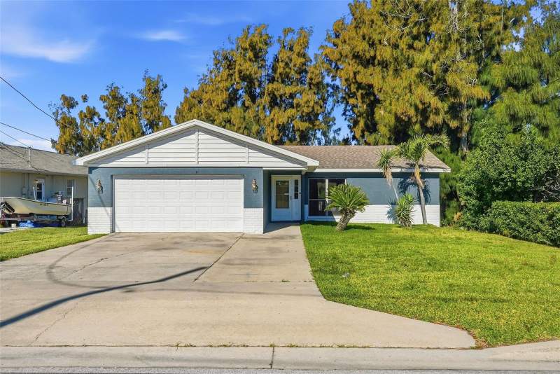 Seminole RecHomes for Sale in Largo, FL