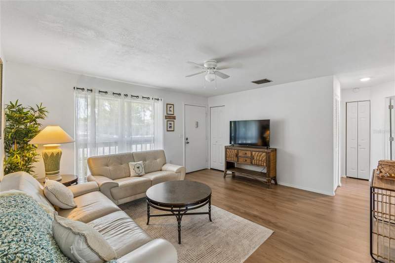 2 bedroom Single Family Residence at 3506 Murrow Street, Seven Spgs Homes, New Port Richey — photo 4