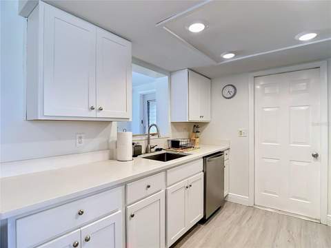 12524 5th Isle, Hudson FL - photo 14 of 57