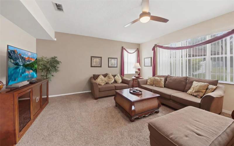 5 bedroom Single Family Residence at 111 Aldridge Lane, Legacy Park Ph 02, Davenport — photo 4