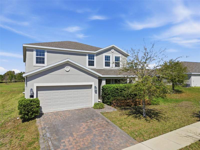 5 bedroom Single Family Residence at 13 White Horse Way, Waterside At Estates, Groveland — photo 2