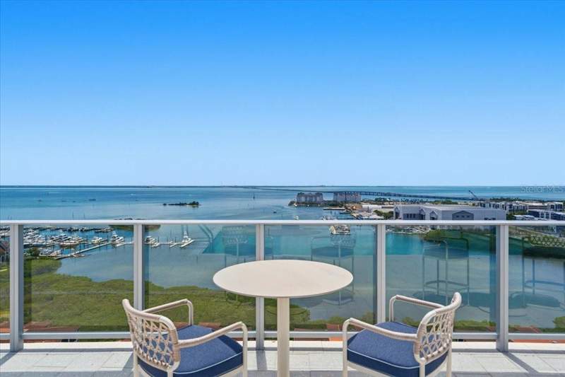 2 bedroom Condominium at 5713 Bowen Daniel Drive #1505, Westshore Yacht Club, Aqua Tower 1, Tampa — photo 2
