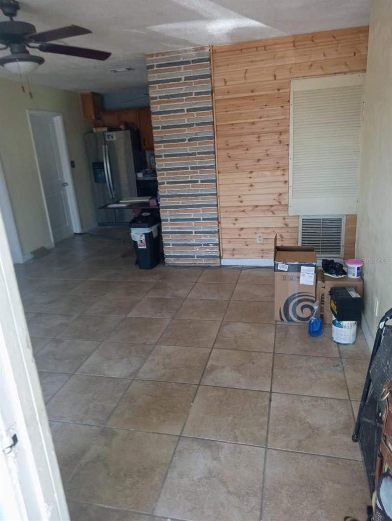 4 bedroom Single Family Residence at 6631 Rosati Lane, Brookwood 1st Add Bear Creek Rep, St Petersburg — photo 4
