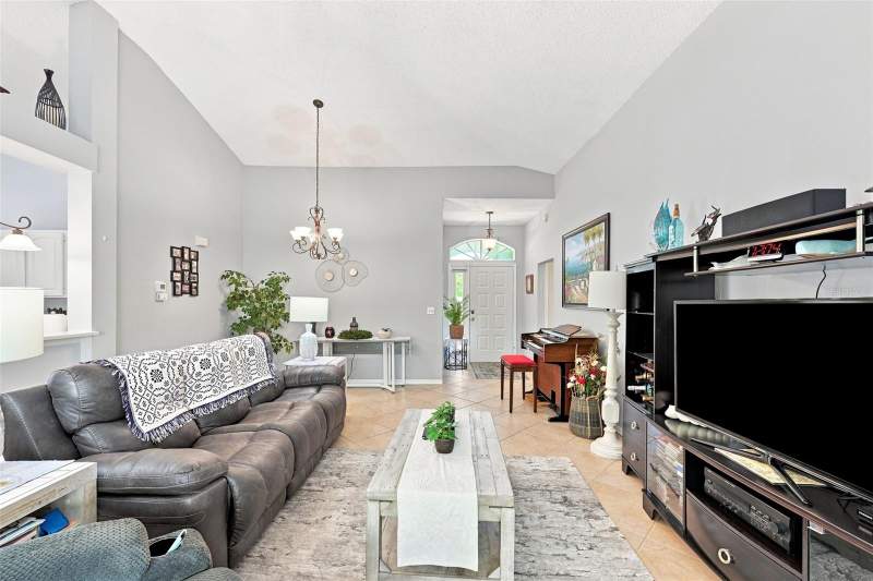 4 bedroom Single Family Residence at 2242 W Del Webb Boulevard, Sun City Center Unit 163, Sun City Center — photo 5