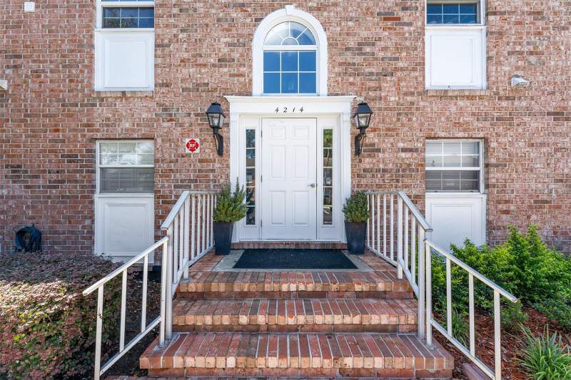 3 bedroom Condominium at 4214 Lake Underhill Road #C, Plantation Apts Orlando, Orlando — photo 2