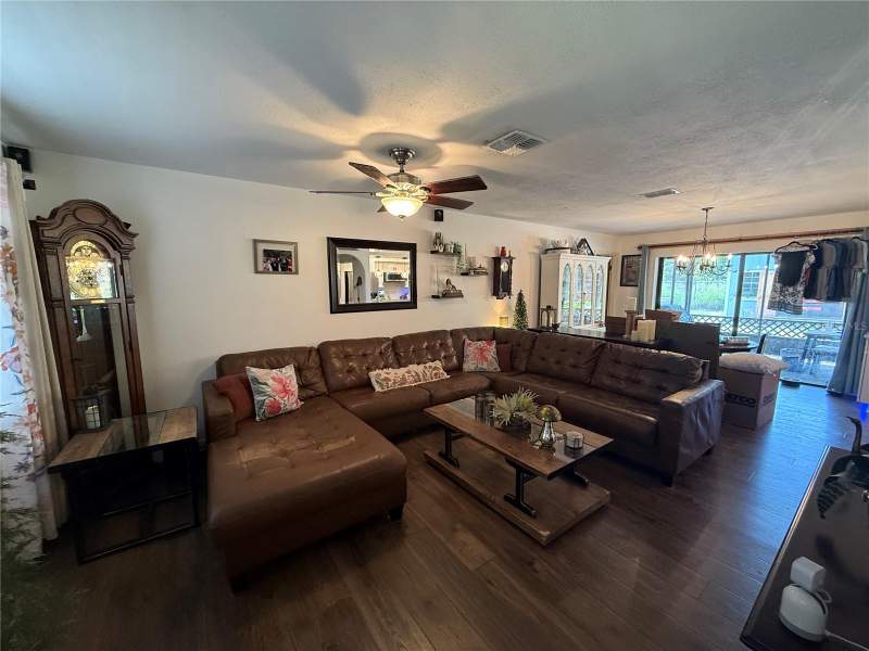 3 bedroom Single Family Residence at 1739 Tayloe Lane, Sylvan Shores Estate Sec A, Lake Placid — photo 4