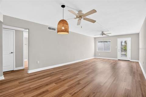 4570 Overlook Drive #175, St Petersburg FL - photo 16 of 41