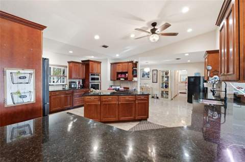 1818 Dolphin Boulevard, St Petersburg FL - photo 13 of 58