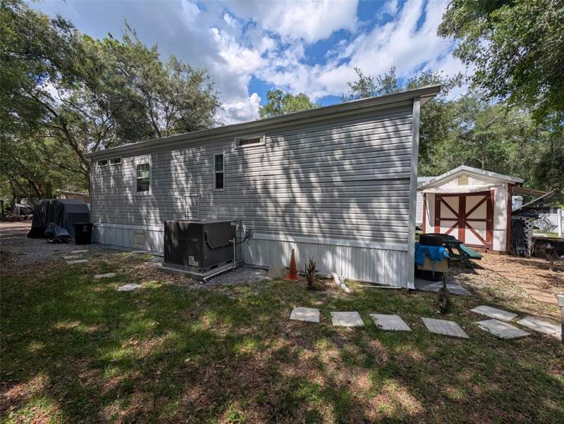 1 bedroom Manufactured Home at 25364 NE 139th Loop, Supplemental Add Add, Fort Mc Coy — photo 3