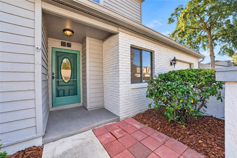 2 bedroom Townhouse at 2003 SE 37th Court Circle, Crestwood South Village Un 38, Ocala — photo 2