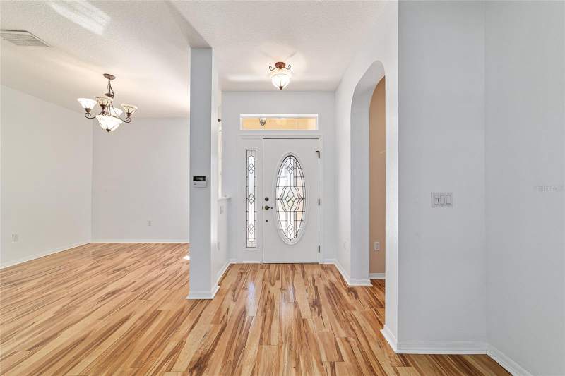 3 bedroom Single Family Residence at 8798 SW 83rd Circle, On Top Of The World/Candler Hills East Ph I Un B, Ocala — photo 3