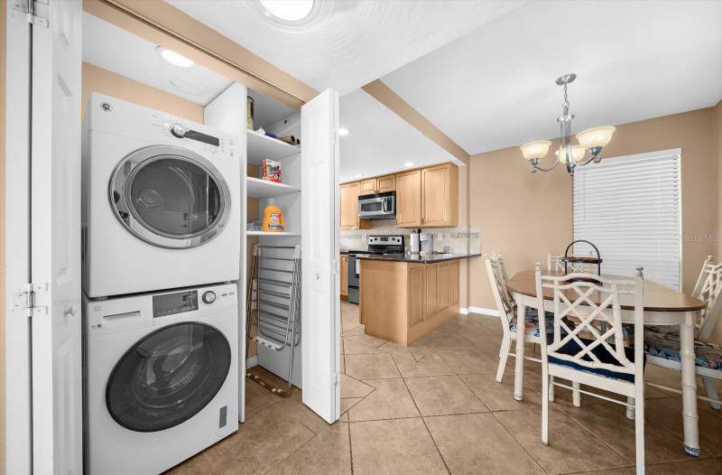 1 bedroom Condominium at 6157 Midnight Pass Road #E75, Bay Oaks, Sarasota — photo 4