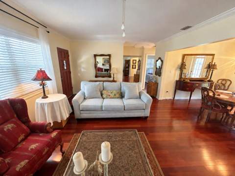 1323 S Shade Avenue, Sarasota FL - photo 6 of 6