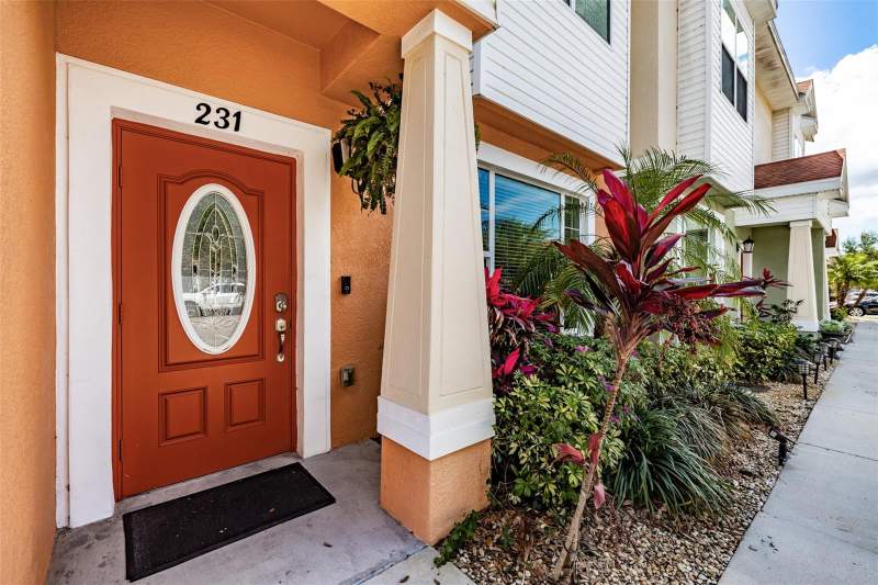 Alexander Woods Townhomes