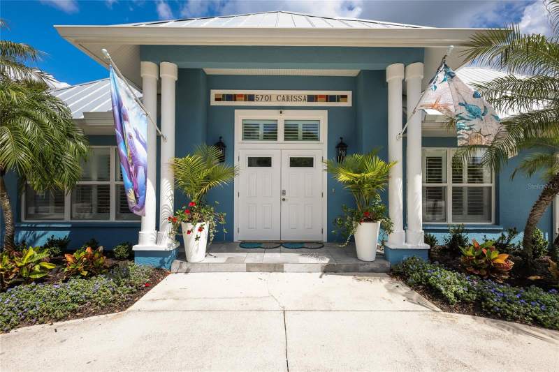 5 bedroom Single Family Residence at 5701 Carissa Street, Holmes Gulf To Bay Dev, Holmes Beach — photo 3