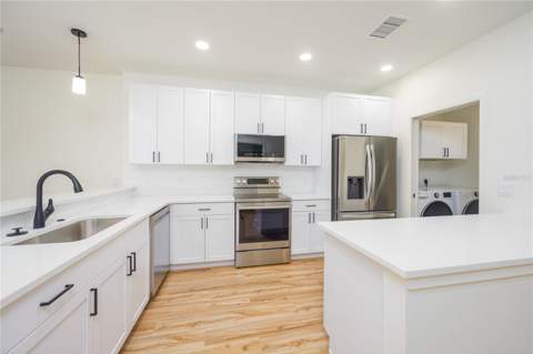 419 SE 1st Avenue #201, Ocala FL - photo 6 of 6