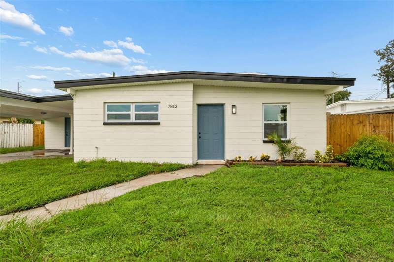 3 bedroom Single Family Residence at 7812 Egypt Lake Drive, Grove Park Estates Unit 7, Tampa — photo 4