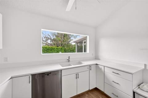 12623 Lake Denise Boulevard, Clermont FL - photo 16 of 42