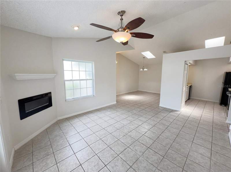 2 bedroom Single Family Residence at 2000 Plainfield Drive, Grant Station, Orlando — photo 3