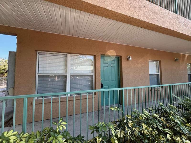 Glen Crest Condo