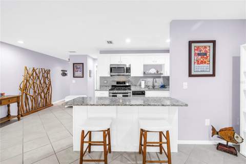 5725 80th Street #106, St Petersburg FL - photo 11 of 43