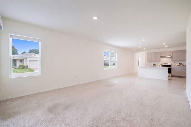 3 bedroom Single Family Residence at 2415 Brassie Court, Villamar Ph 3, Winter Haven — photo 2